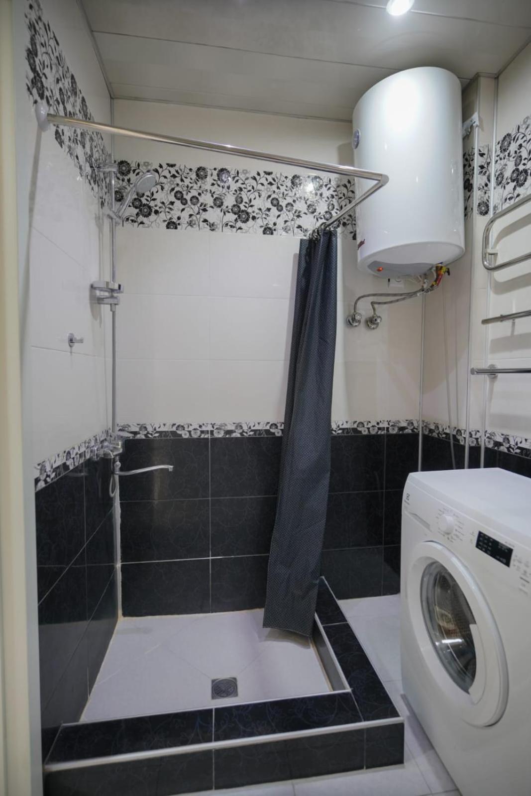 Apartment Orbi Dado Batumi Exterior foto